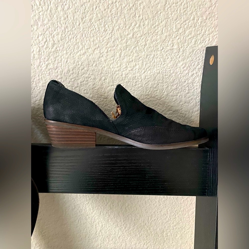 Lucky Brands Mazhan Leather/Bootie Flat